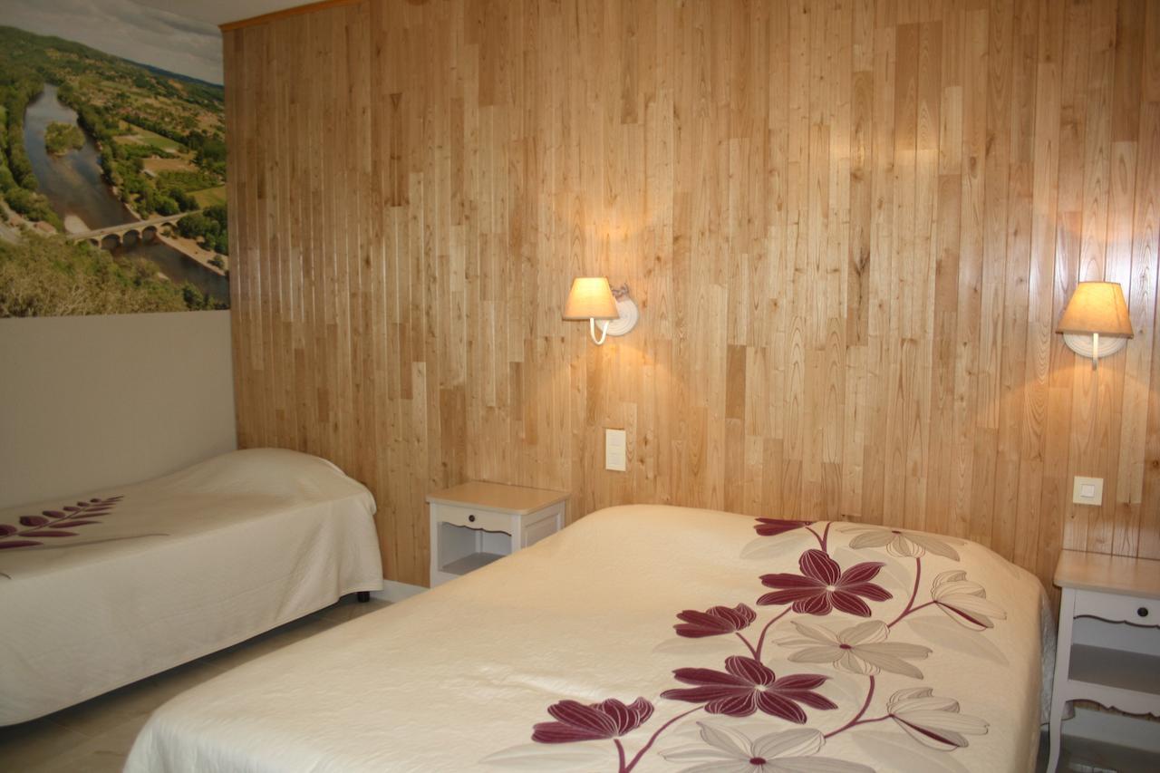 Carlux Hotel-Restaurant Le Rouffillac חדר תמונה